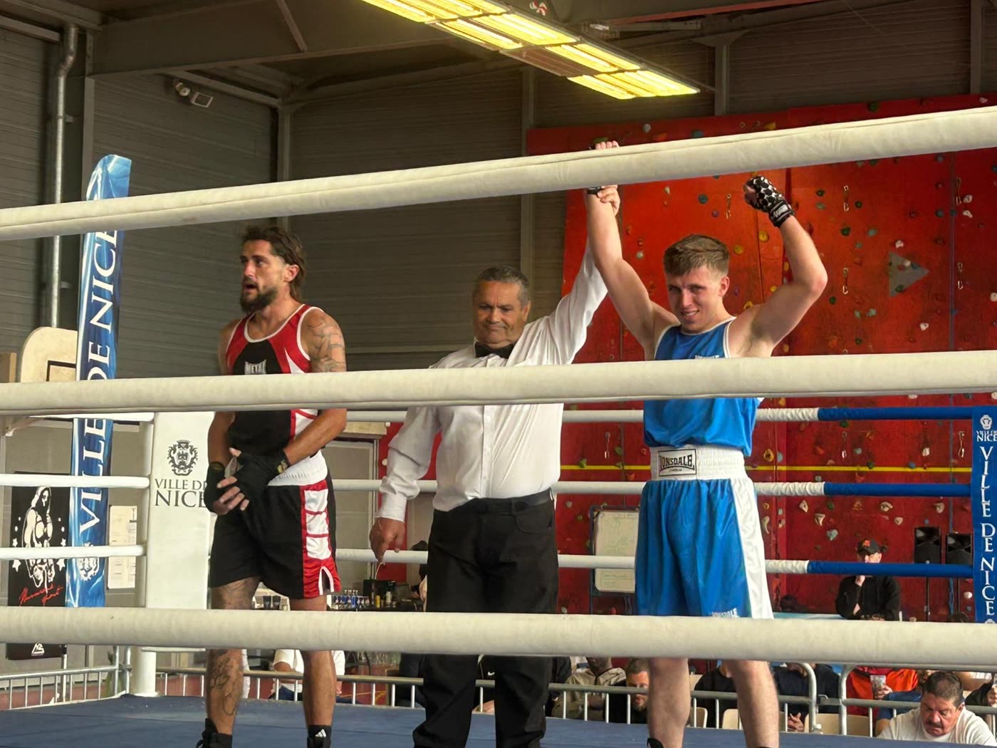 Boxeur du club en compétition amateur